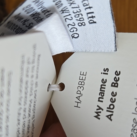 Jellycat Albee Bee 🐝 6.3x4.3x4.7" Soft & Plush NWT - Picture 10 of 10